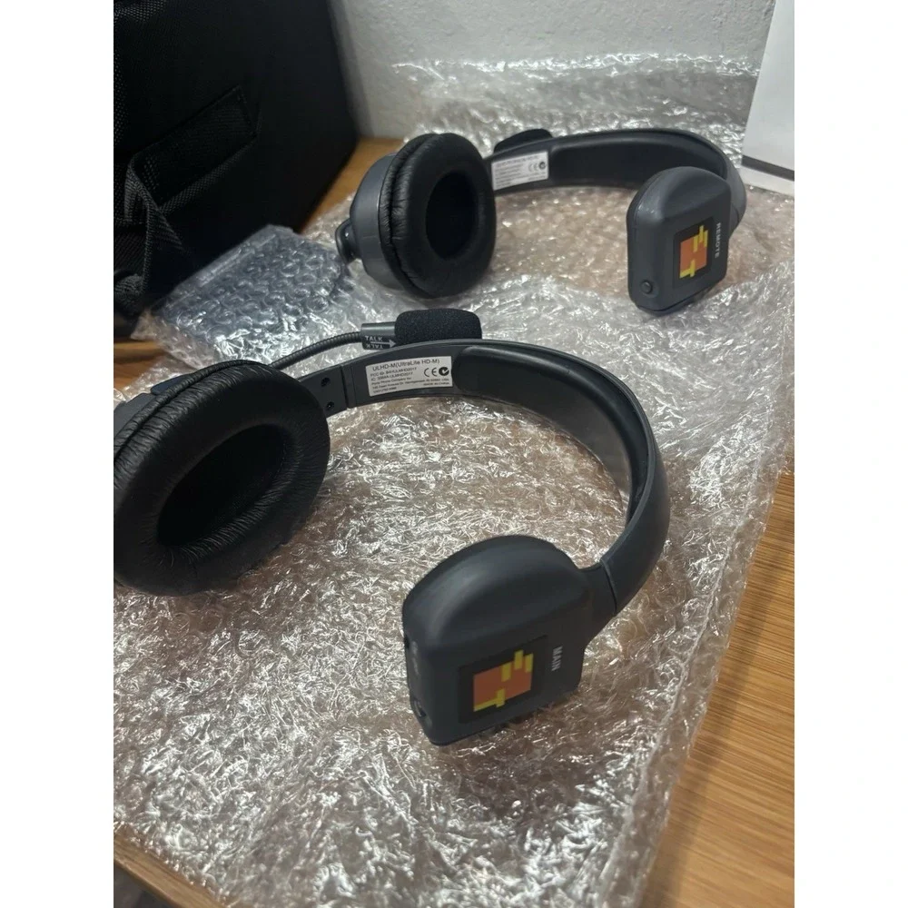 Eartec UL2S UltraLITE 2‎ person system wireless headset communication system